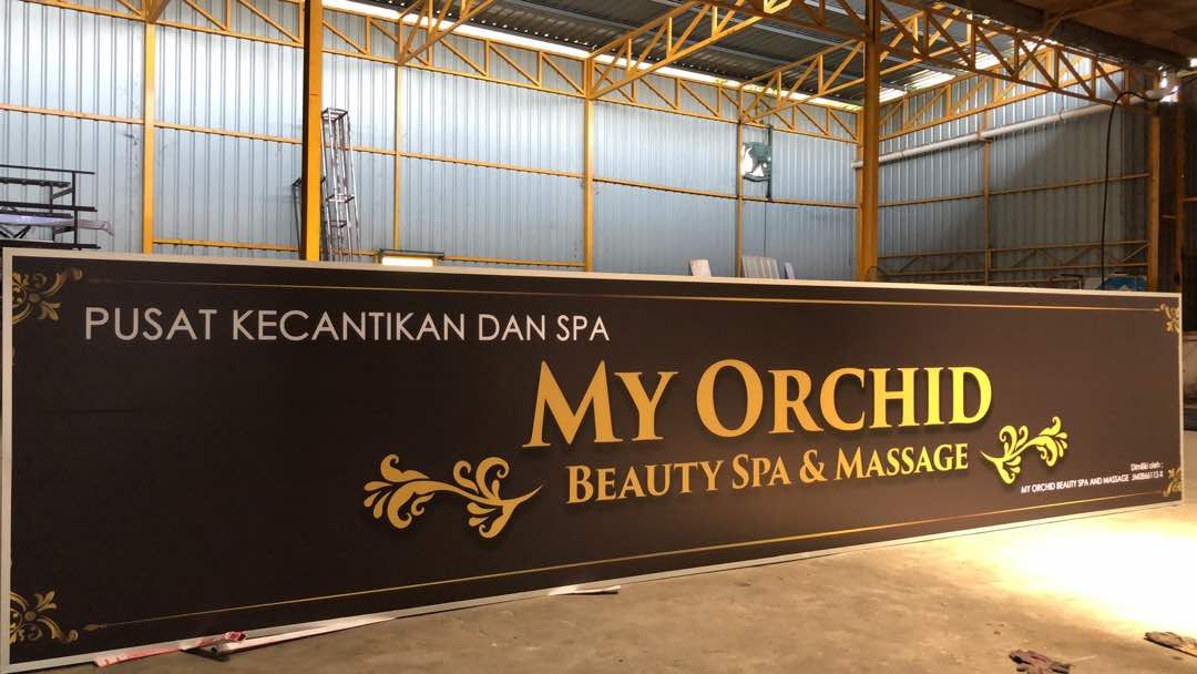 thiết kế bảng hiệu